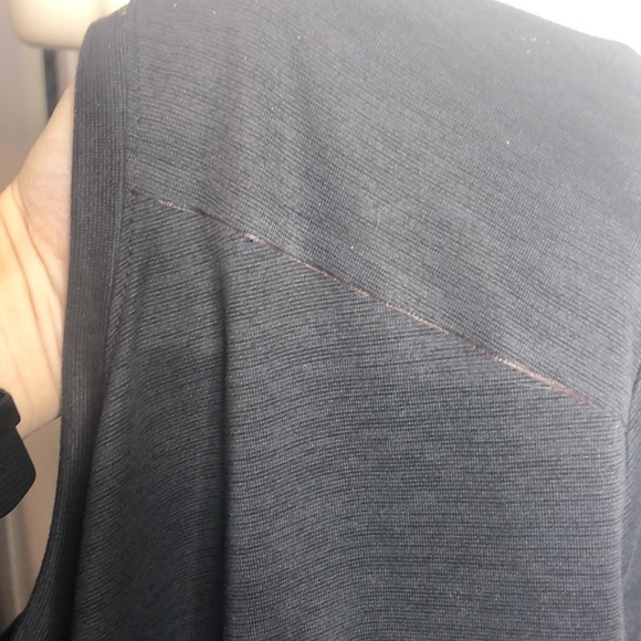 The North Face Flash Dry Dark Gray Black T Shirt M - Picture 5 of 7